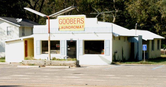 Goober's LaundromatLucedale, MSCR: Ron Haines